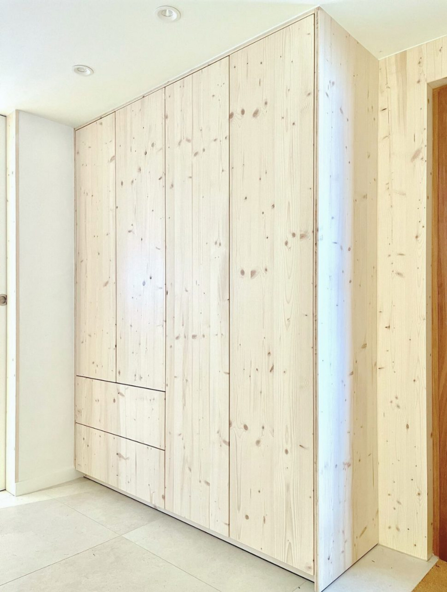 VAN – Transformation d’un ancien local en sauna et coin bien-être - photo 8