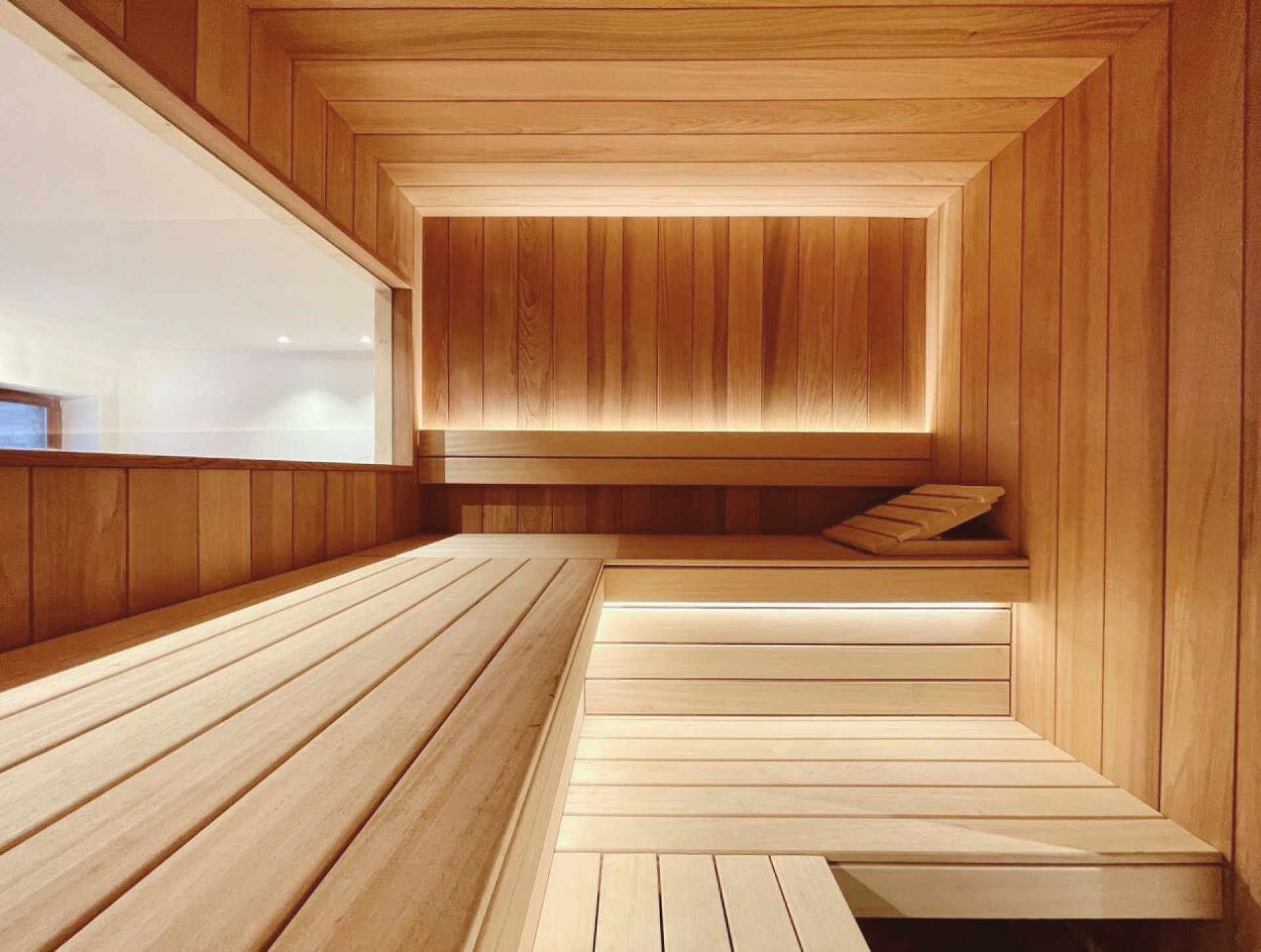 VAN – Transformation d’un ancien local en sauna et coin bien-être - photo 12