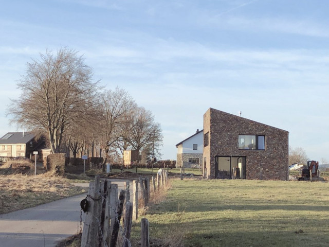 THU – Maison unifamiliale contemporaine dans un lotissement des années 70 - photo 30